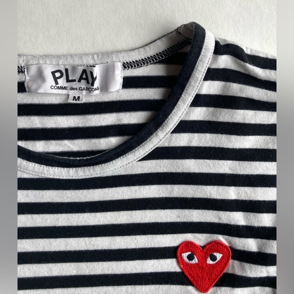 Comme de garçon PLAY tee - Picture 2 of 5